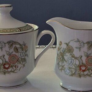 Mikasa Kabuki Sugar Bowl w/Lid & Creamer Fine China Floral Design Japan EC